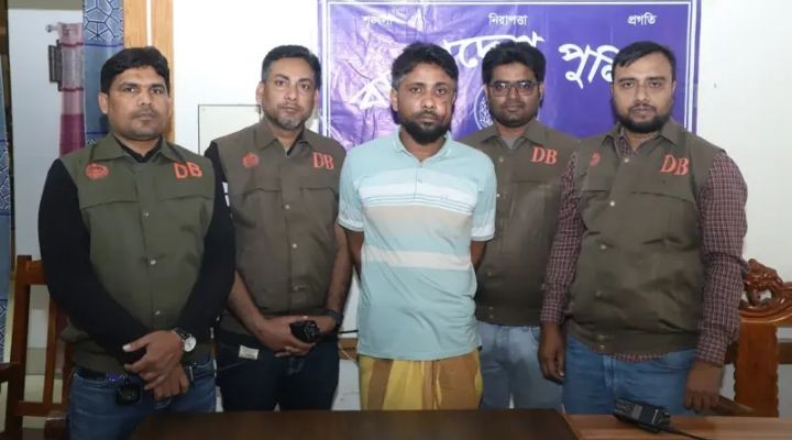 জীবননগরে জামায়াত কর্মী হত্যা মামলার তিনজন গ্রেপ্তার